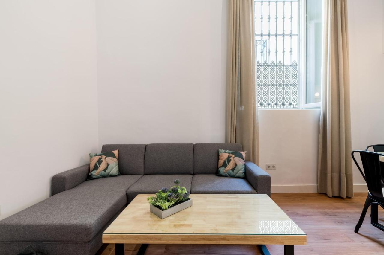 Apartamentos Leoncillos เซบีญา ภายนอก รูปภาพ