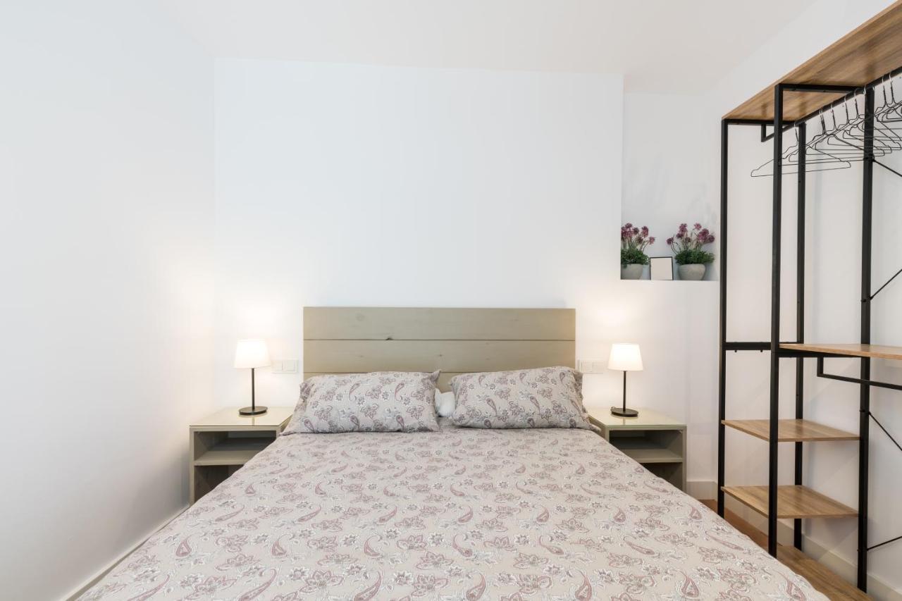 Apartamentos Leoncillos เซบีญา ภายนอก รูปภาพ