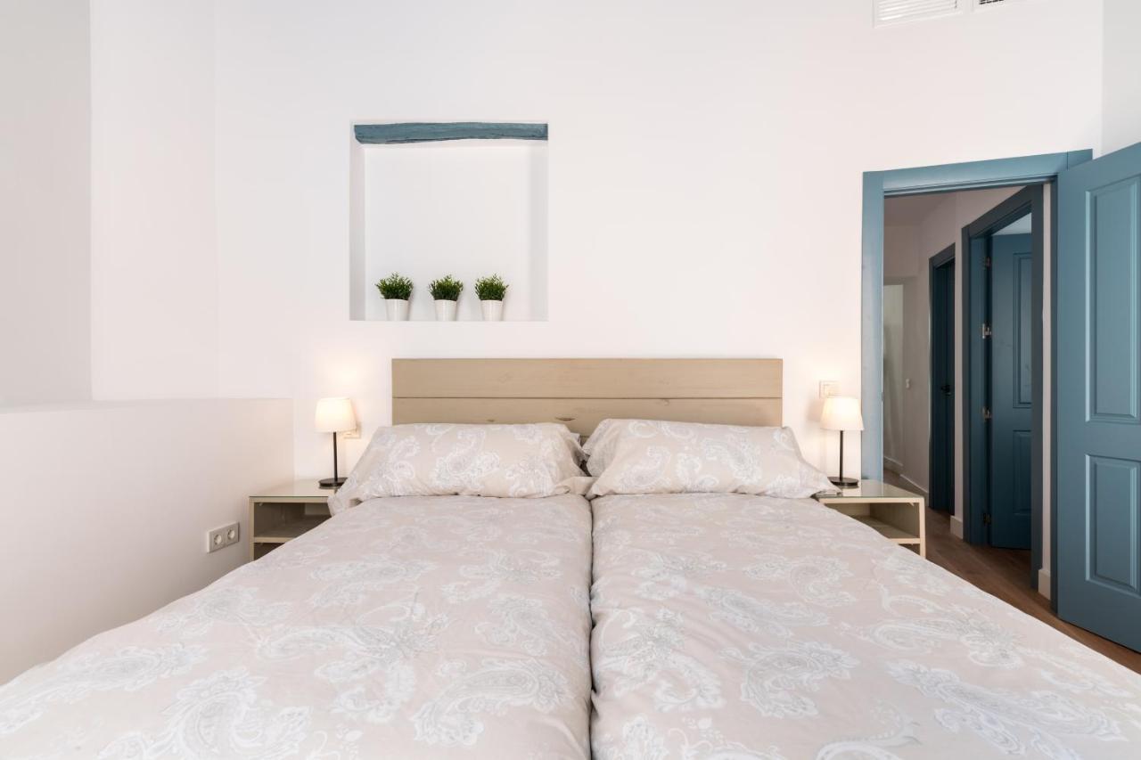 Apartamentos Leoncillos เซบีญา ภายนอก รูปภาพ
