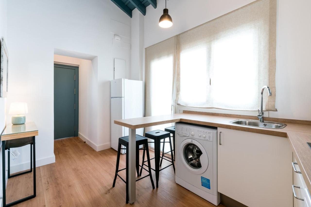 Apartamentos Leoncillos เซบีญา ภายนอก รูปภาพ