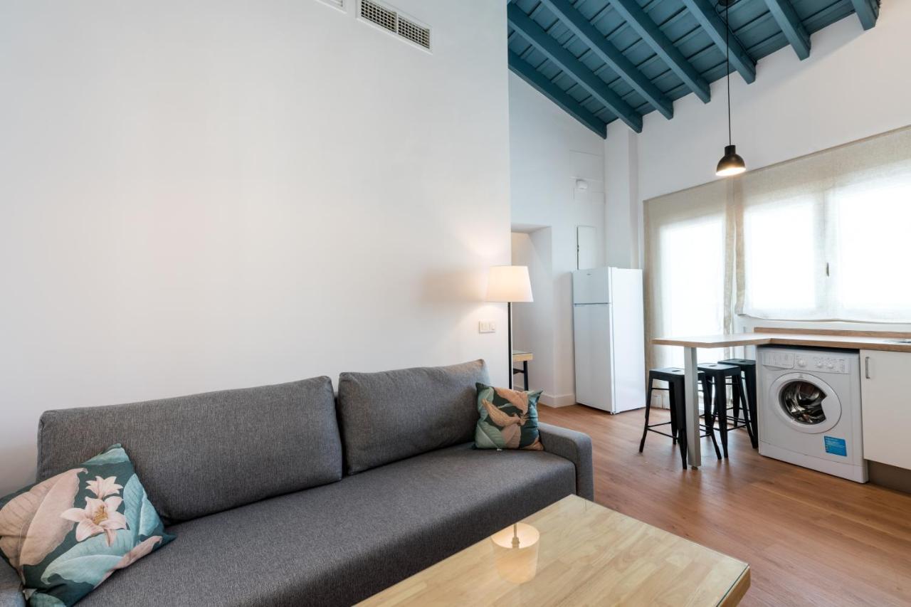 Apartamentos Leoncillos เซบีญา ภายนอก รูปภาพ